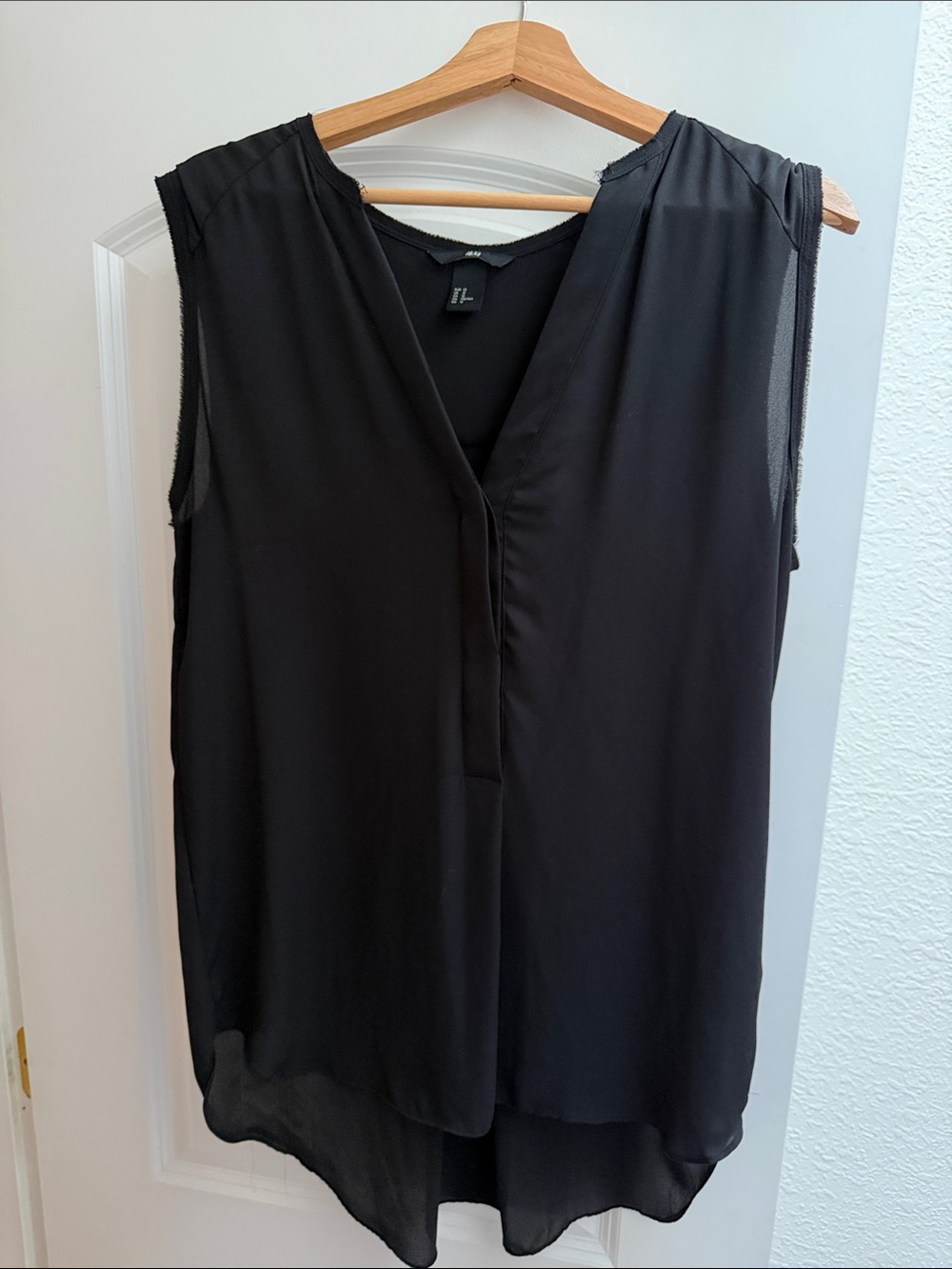 Sleeveless Black V-Neck Women's Top